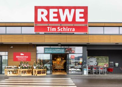 Aussenansicht von Rewe Schirra in Trier